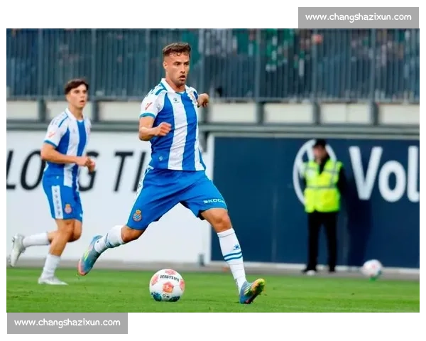 西班牙人续租罗伯托悬念升级！俱乐部坚信球员留队意愿成关键